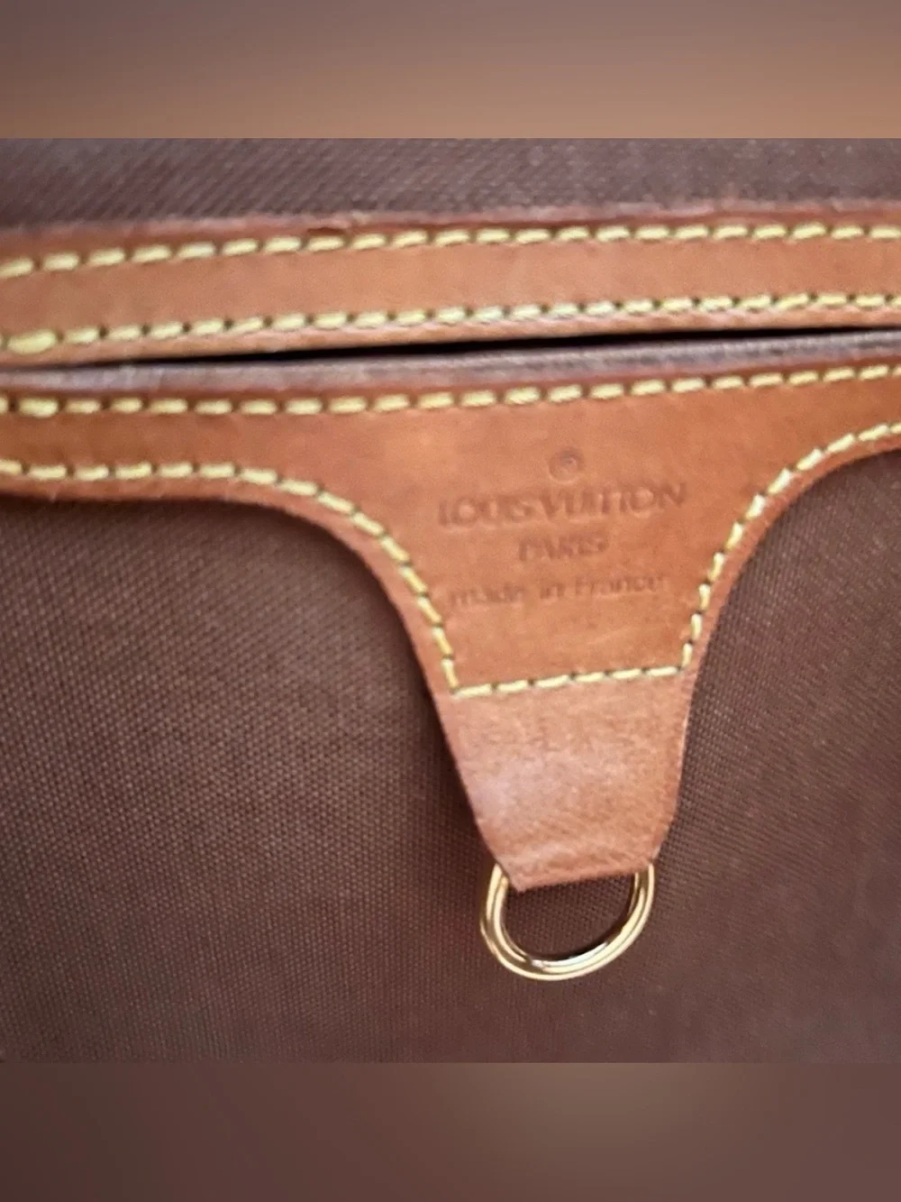 Louis Vuitton Ellipse PM M10040 Timeless design in good vintage condition.